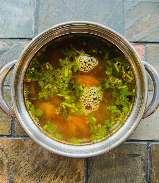 Poondu (Garlic) Rasam