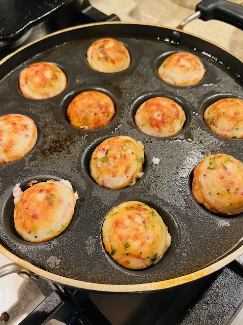 Kuzhi Paniyaram with Dosa batter